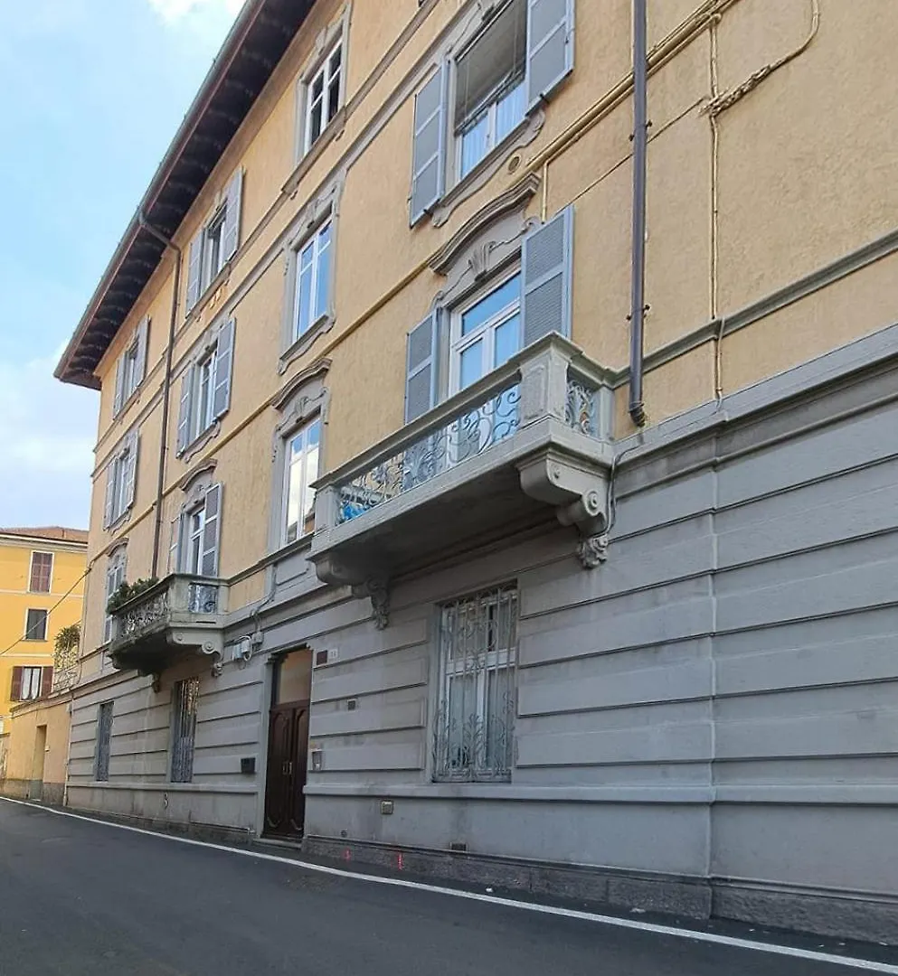 Apartment Ferienwohnung 7 Archi Como Italien